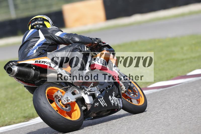 /53 16.09.2025 Track Day Domi Aegerter ADR/Gruppe gelb/105